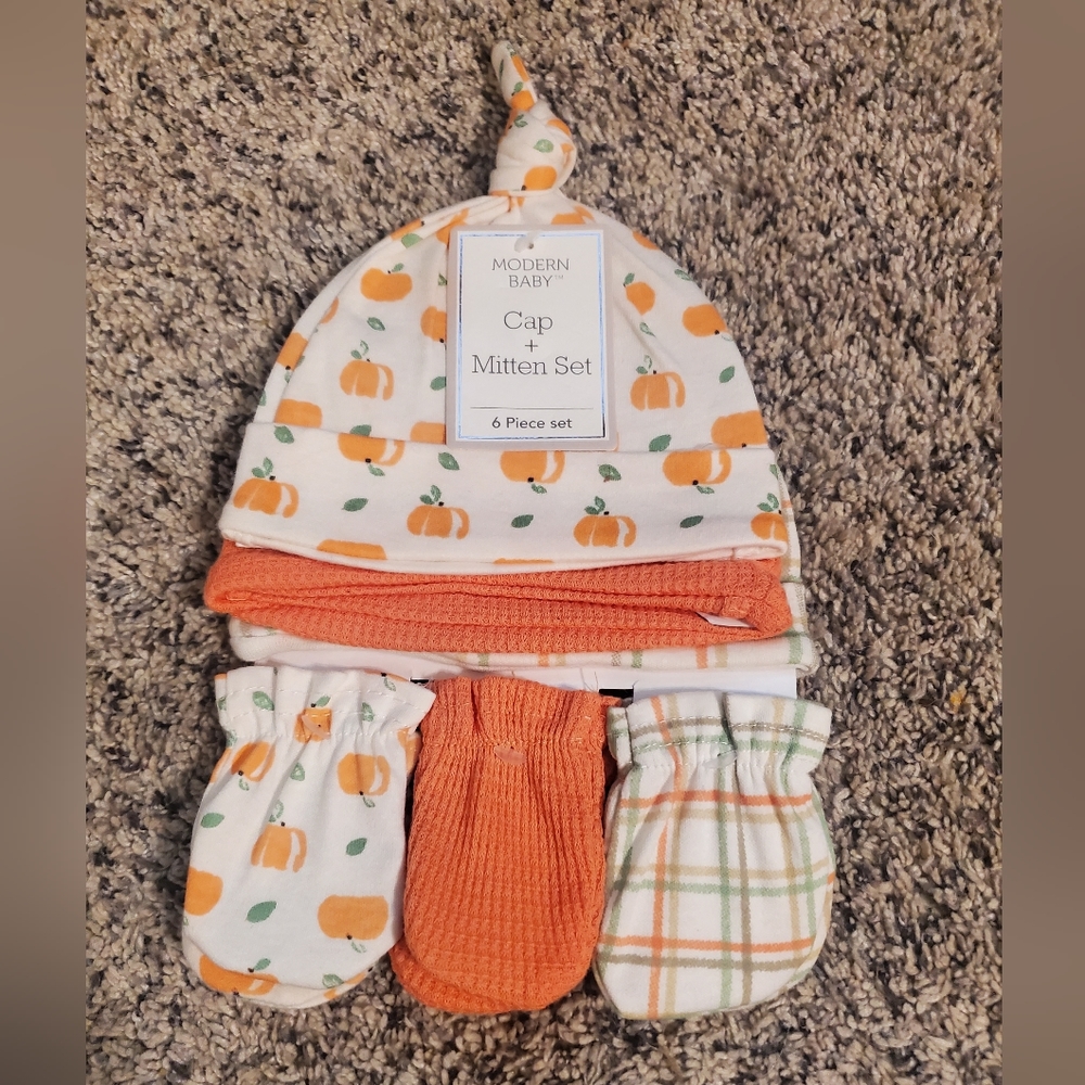 Moder Baby Cap and Mittens